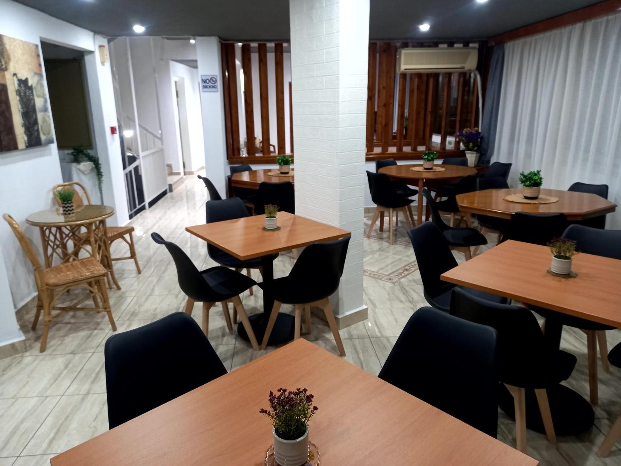 Hotel Tainaro Loutra Aidhipsou Exteriör bild