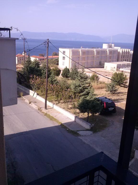 Hotel Tainaro Loutra Aidhipsou Rum bild
