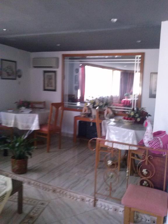 Hotel Tainaro Loutra Aidhipsou Exteriör bild