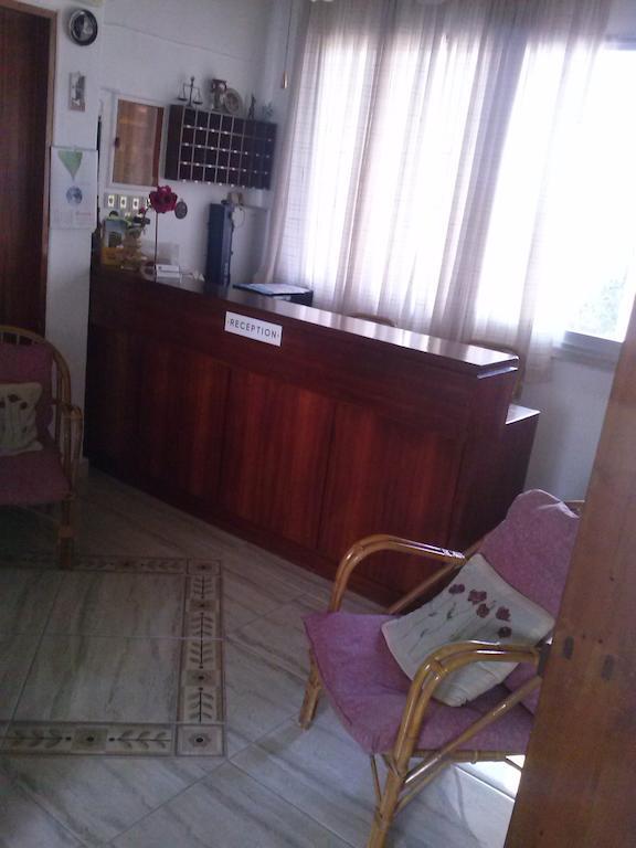 Hotel Tainaro Loutra Aidhipsou Exteriör bild